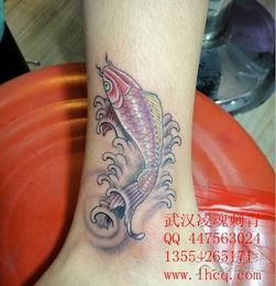 欧美纹身小鱼图案图片,纹身小鱼图案的时尚演绎